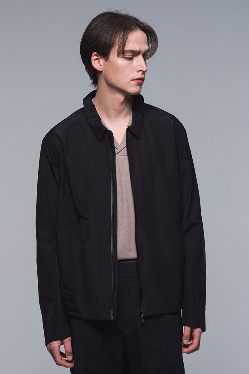最新 GORE-TEX アウターを揃えた ARC'TERYX VEILANCE の2026年春夏