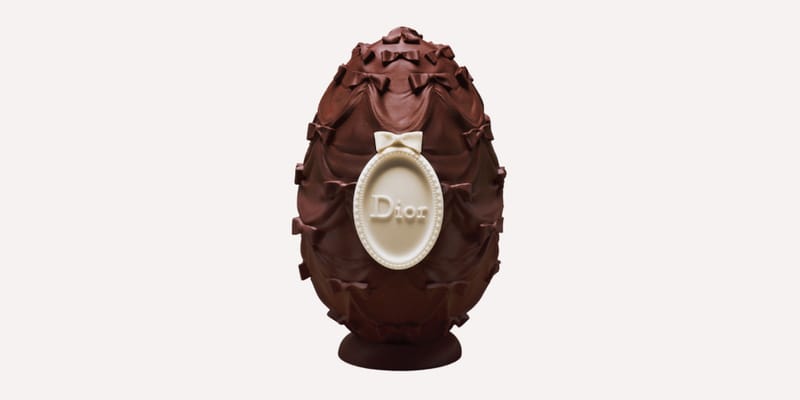 ディオールがビッグサイズのチョコレートエッグを発売 | Hypebeast.JP