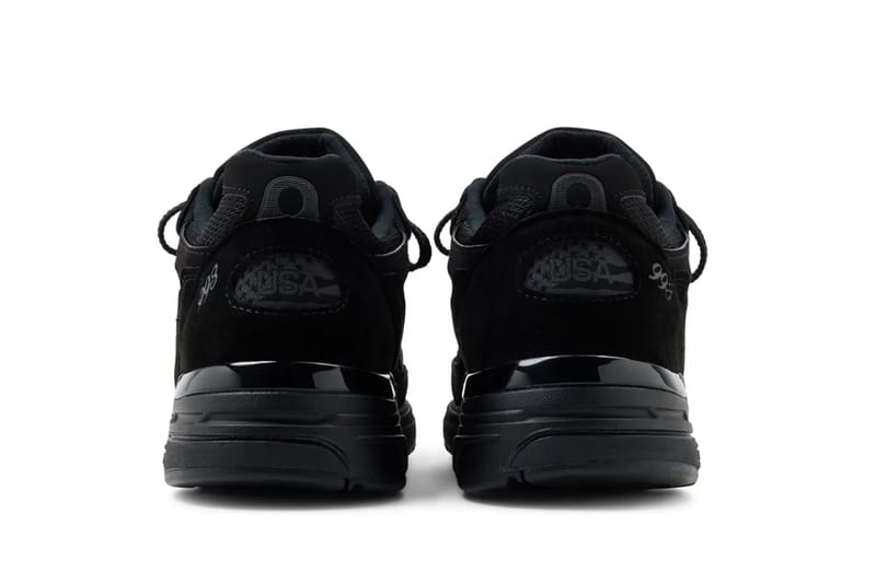 【3/18で取下】new balance 993 ウィメンズ オールブラック ニューバランス993がオールブラック仕様のトリプルブラックで登場