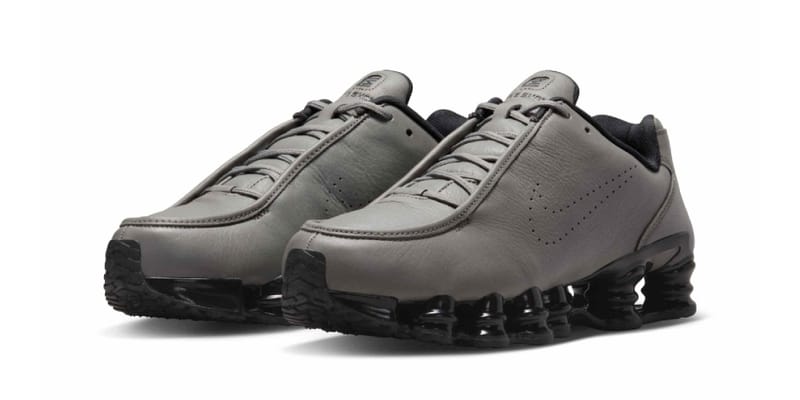 ナイキ ショックスにフルグレインレザーを纏った新色が登場 | Hypebeast.JP