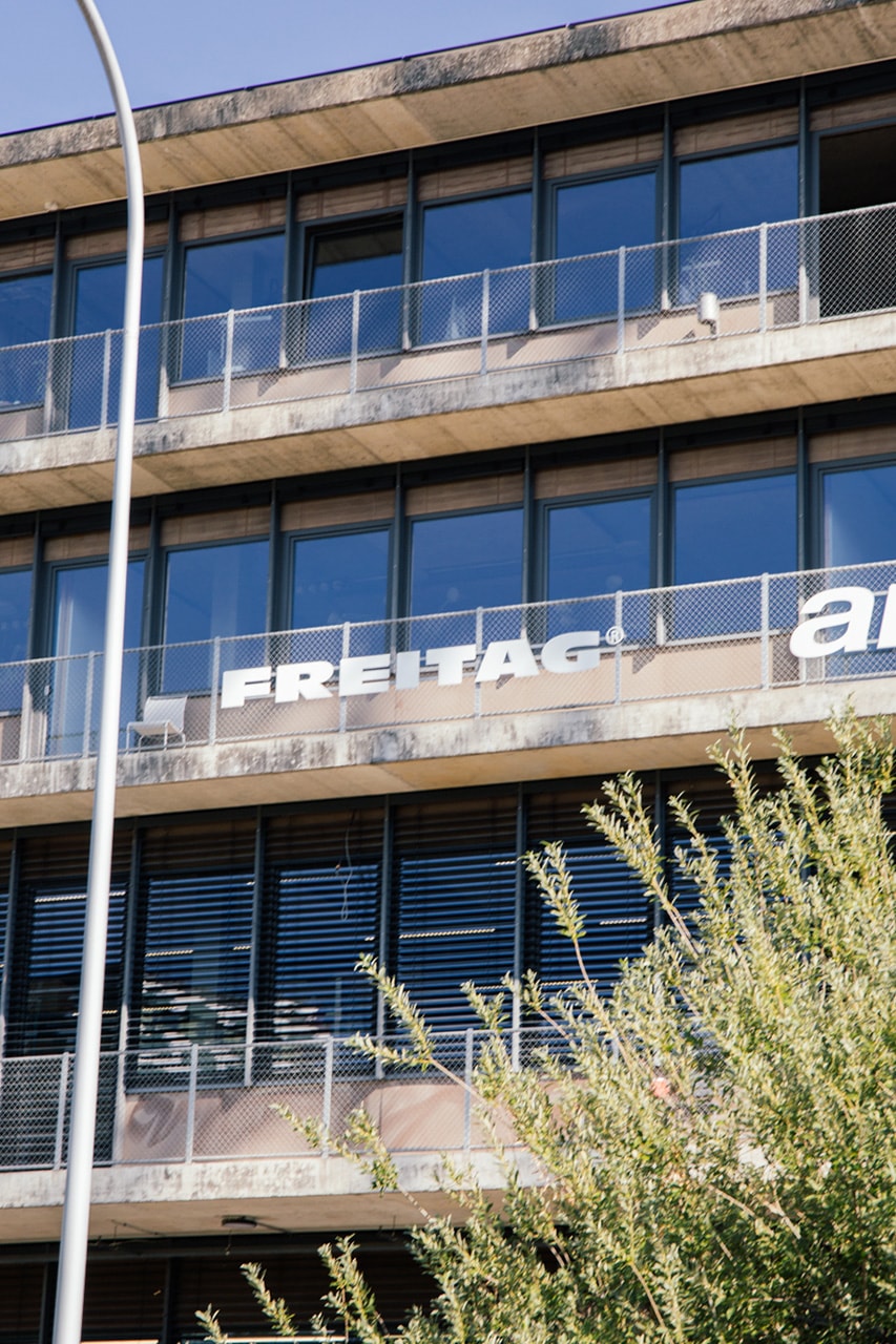 FREITAG の“循環”が生まれる場所へ ── スイス・チューリッヒの本社でのものづくりの裏側に迫る | Hypebeast.JP