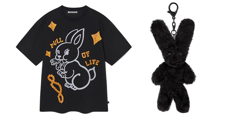 ★韓国の人気★【TheOpen Product】★Black Rabbit T-Shir.t★ ☆韓国の人気☆【TheOpen Product】☆Black Rabbit T-Shir.t