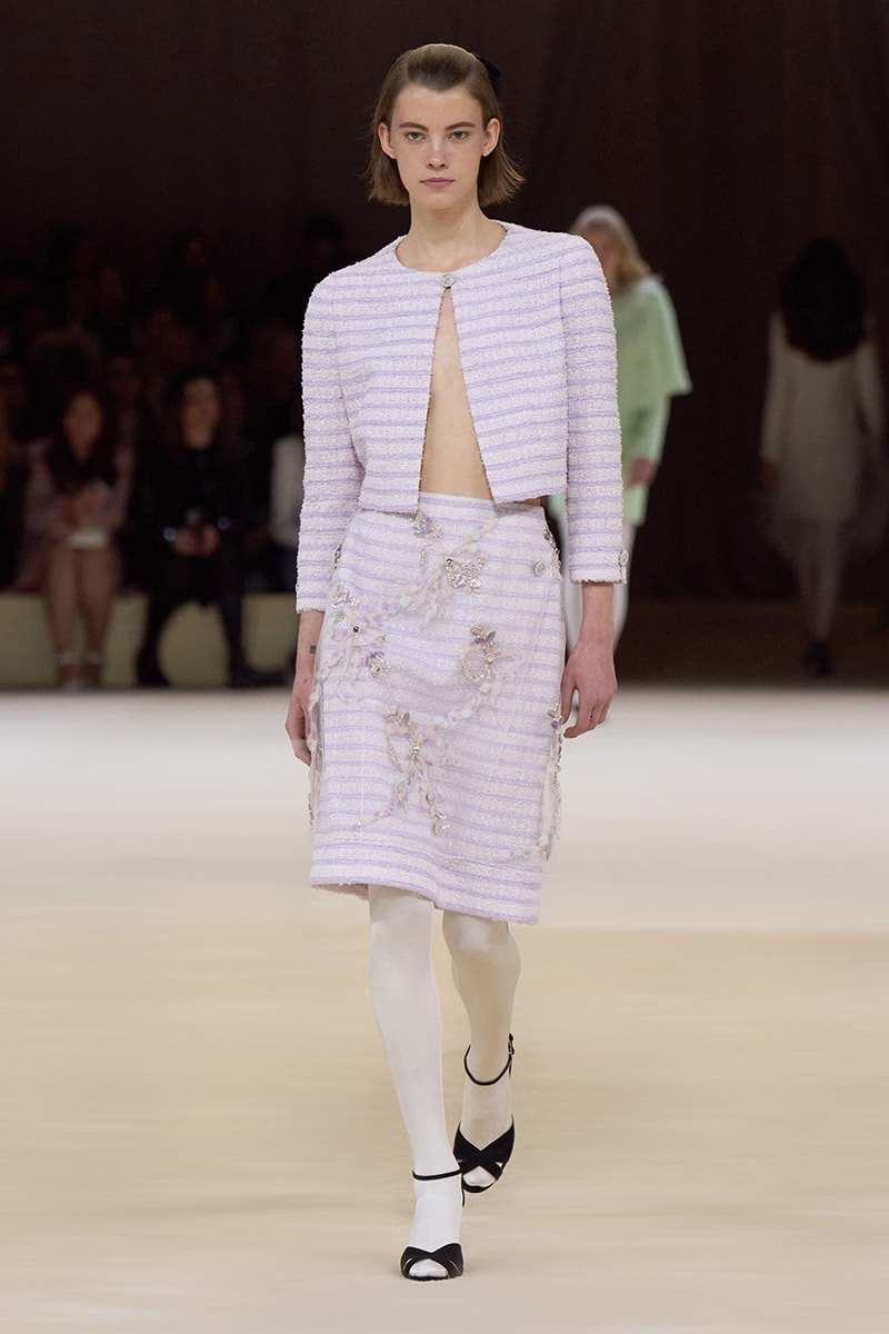 샤넬, 2024 FW 오뜨 꾸뛰르 컬렉션 공개 Hypebeast.KR 하입비스트 샤넬, 2024 FW 오뜨 꾸뛰르 컬렉션 공개 Hypebeast.KR 하입비스트