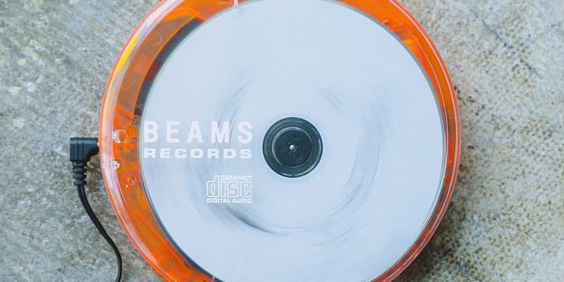 빔즈 레코즈, 아날로그 감성 담은 오렌지 컬러 휴대용 CD 플레이어