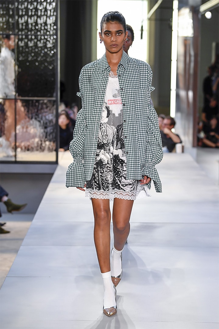 Riccardo Tisci 上場後首個時裝騷： Burberry 2019 春夏系列 - POPBEE