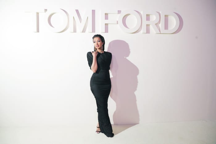 當你還在取笑她鬧事打架時，Carbi B 竟然獲得 Tom Ford 為她設計專屬唇膏顏色！