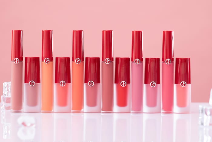 讓一眾美妝達人拜倒的「雪霧唇」！GIORGIO ARMANI 全新 Lip Freeze 系列獨霸春夏