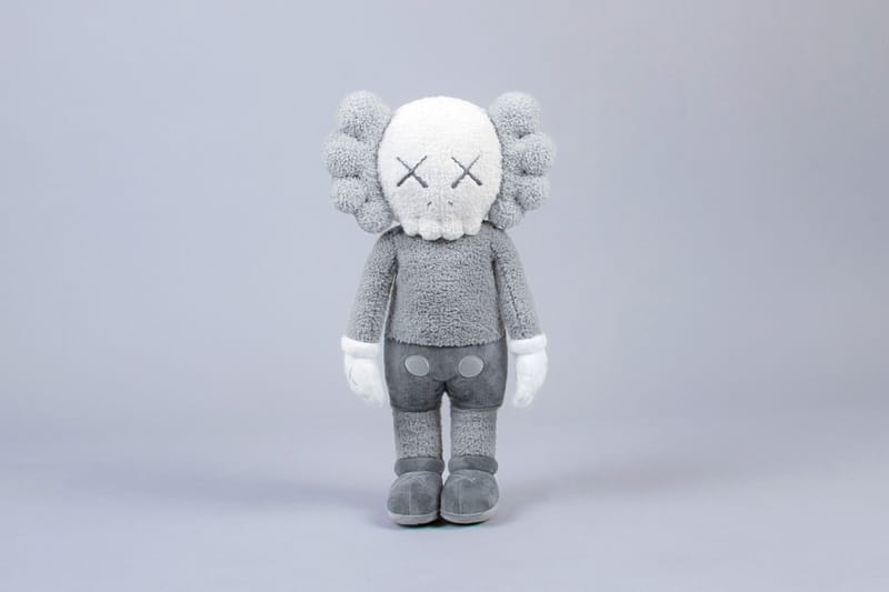 kaws holiday hong kong 香港限定　フィギュア　新品未使用 KAWS (カウズ) カウズ ホリデイ・香港 ビニールフィギュア