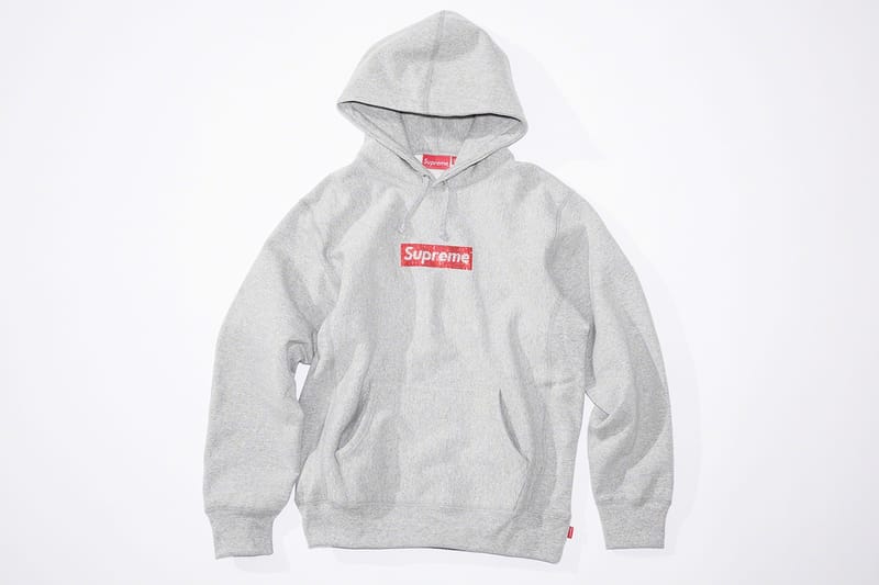 Supreme x Swarovski 對女生來說最夢幻的Bogo Tee，每件都有超過1,000