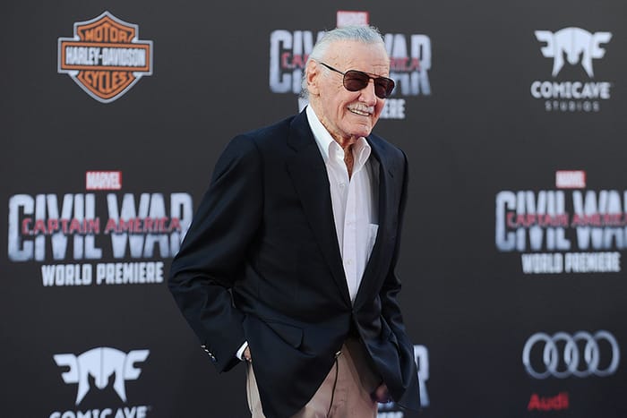 《復仇者》劇透解禁！導演也曝光 Stan Lee 最後一次客串彩蛋的片場情況！