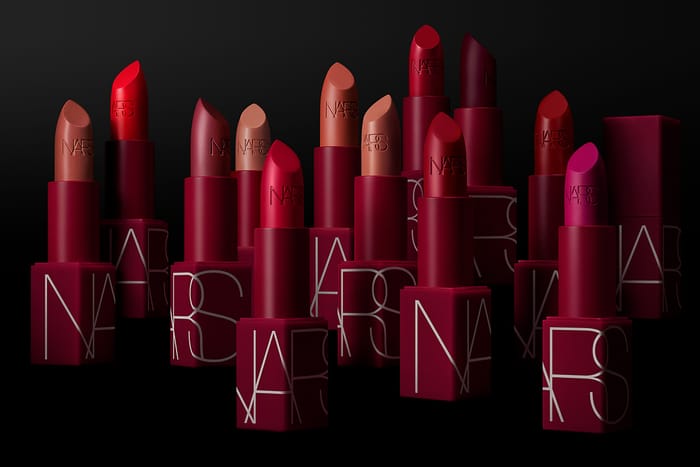 Nars 推出週年限量版唇膏開箱！72 款色每一款都令人心動