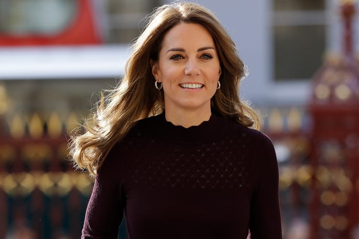 Kate Middleton 再挽起這 Chanel 手袋！經典外表誓成時裝人搶購目標