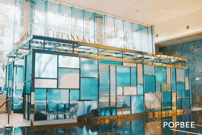 全球第二間 The Tiffany Blue Box Cafe 進駐香港！簡約玻璃茶座、湖水藍蛋糕⋯女生必定一見傾心