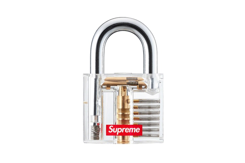 Supreme 發表春夏系列，最惹人矚目的配件又有哪些？ - POPBEE