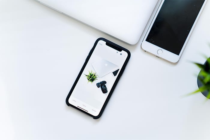 Apple 官方提示：iPhone 沒電時，這個動作絕對會加快電池損耗！