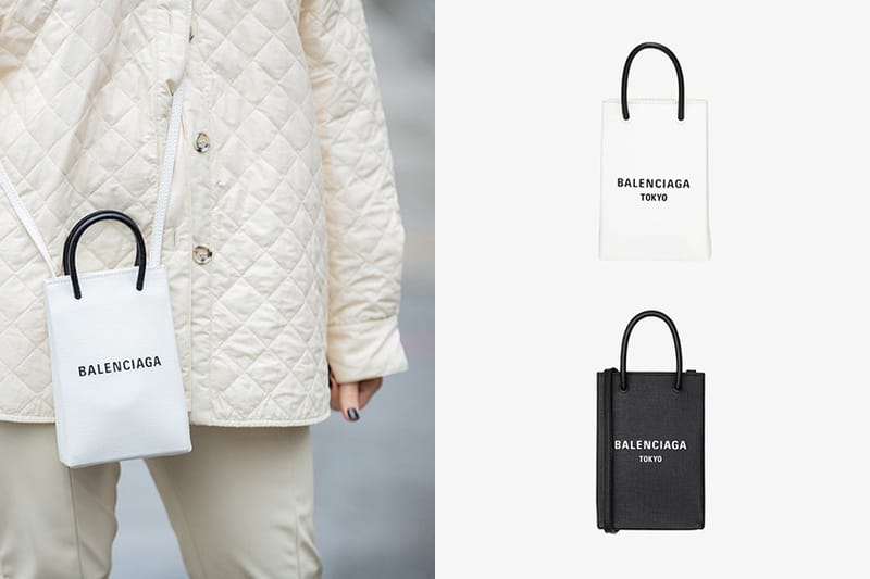 Balenciaga 推出限定系列，潮人必買：極簡手機袋、雨衣！ - POPBEE