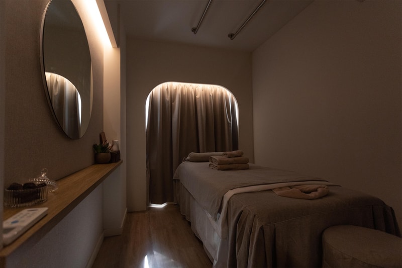 ⽇月按摩 Sun and Moon Massage ：旺角花墟極簡現代按摩店 POPBEE