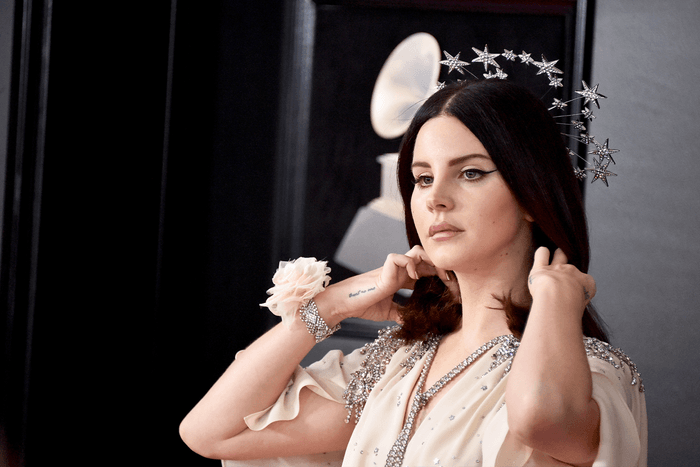找回生活的空間：Lana Del Rey 關閉社交媒體的原因或許你亦會有同感