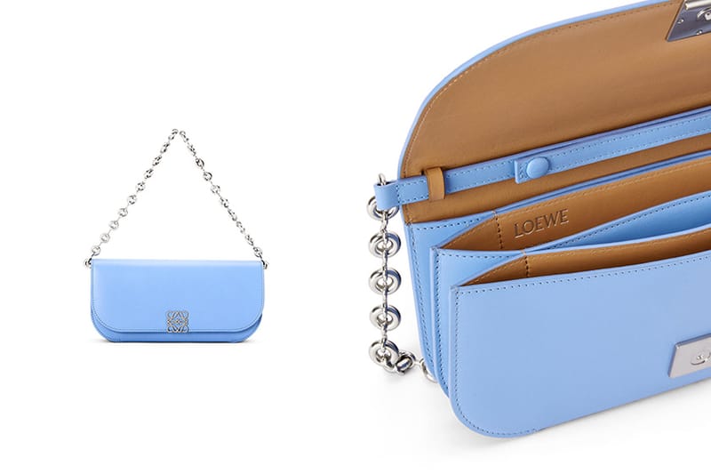 Loewe 人氣Goya 加上金屬鏈，屬於2022 春夏的新手袋！ - POPBEE