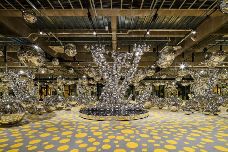 Louis Vuitton x Yayoi Kusama 東京快閃店，兩層樓高的草間彌生巨型 