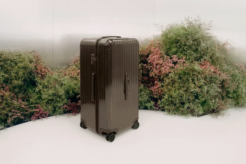 Rimowa 新配色每一季都忍不住期待：在和煦的四月是盛開的櫻花