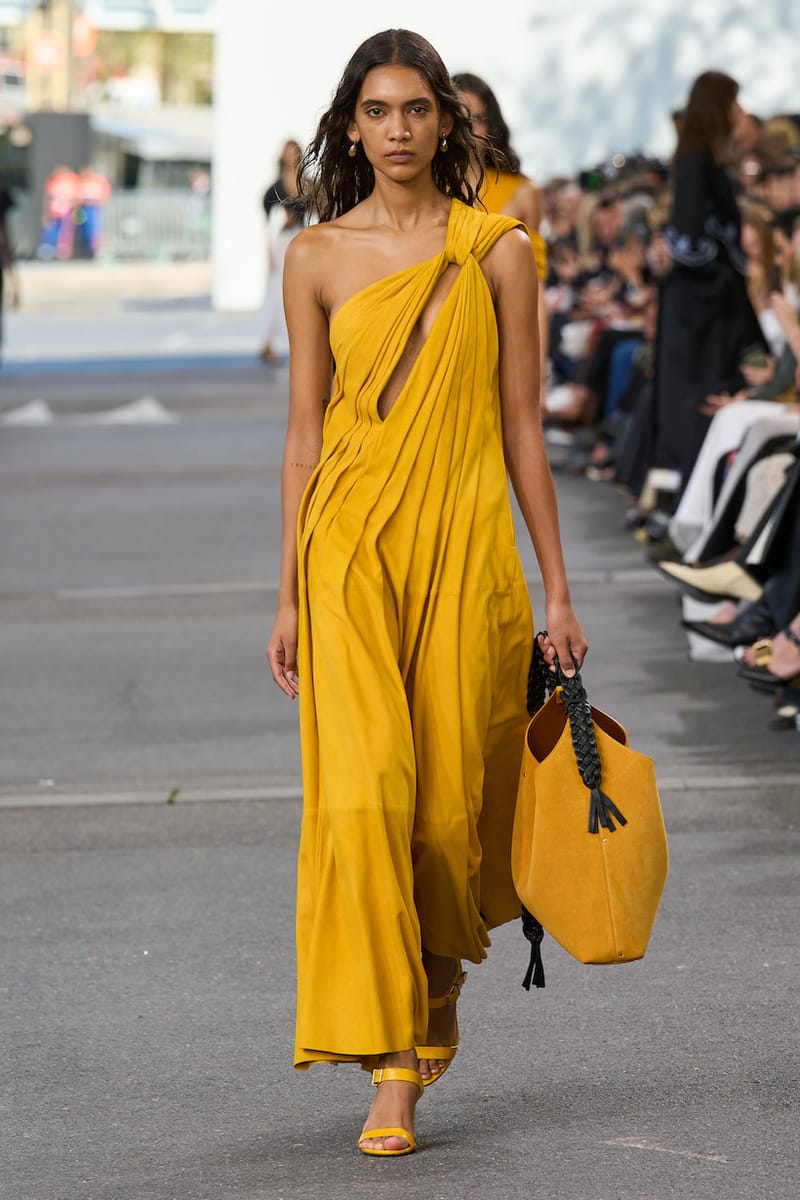 PFW：2024 春夏系列，Gabriela 給Chloé 的最後一封情書- POPBEE