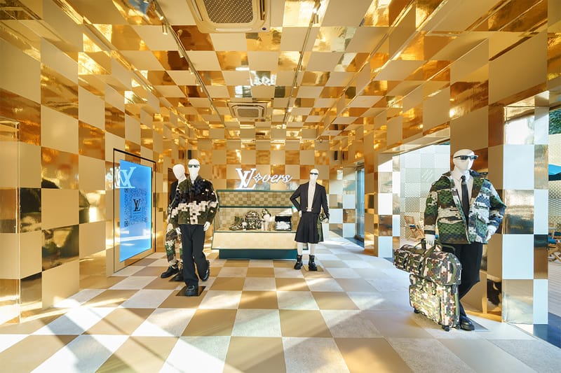 近賞這家金光閃閃的Louis Vuitton 期間限定店，隔多遠也會看到它