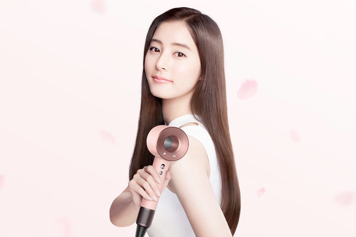 Dyson 又一個惹人心動的日本限定：人氣吹風機、捲髮造型器，推出櫻花玫瑰金粉紅配色！ - POPBEE
