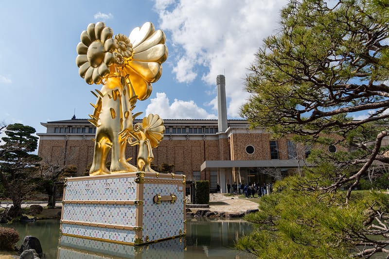 想要朝聖了：村上隆與Louis Vuitton 合作的巨型雕塑《Flower