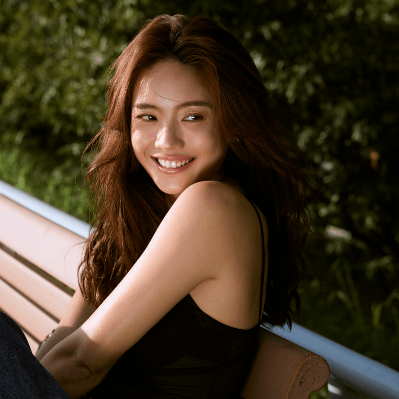 popbee girls vv_levia interview influencer ootd what in my bag