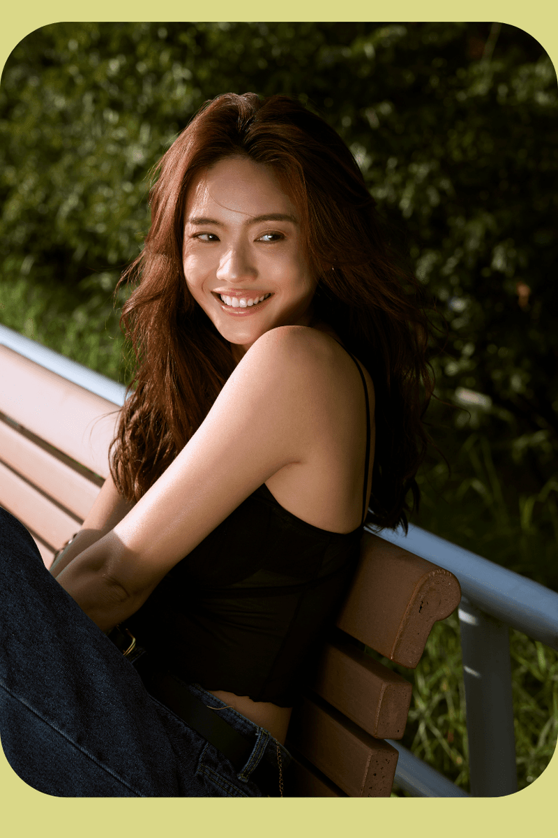 popbee girls vv_levia interview influencer ootd what in my bag