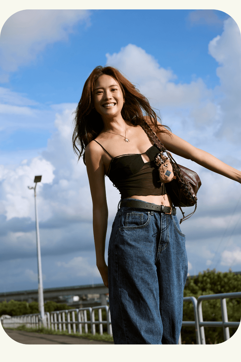 popbee girls vv_levia interview influencer ootd what in my bag