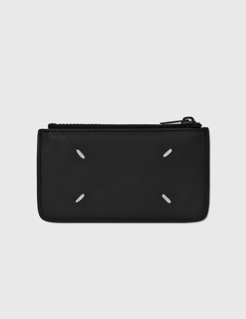MAISON MARGIELA【送料込】Signature Zipper Pocket Card Wallet Maison Margiela - Zip Wallet | HBX - HYPEBEAST 為您搜羅全球