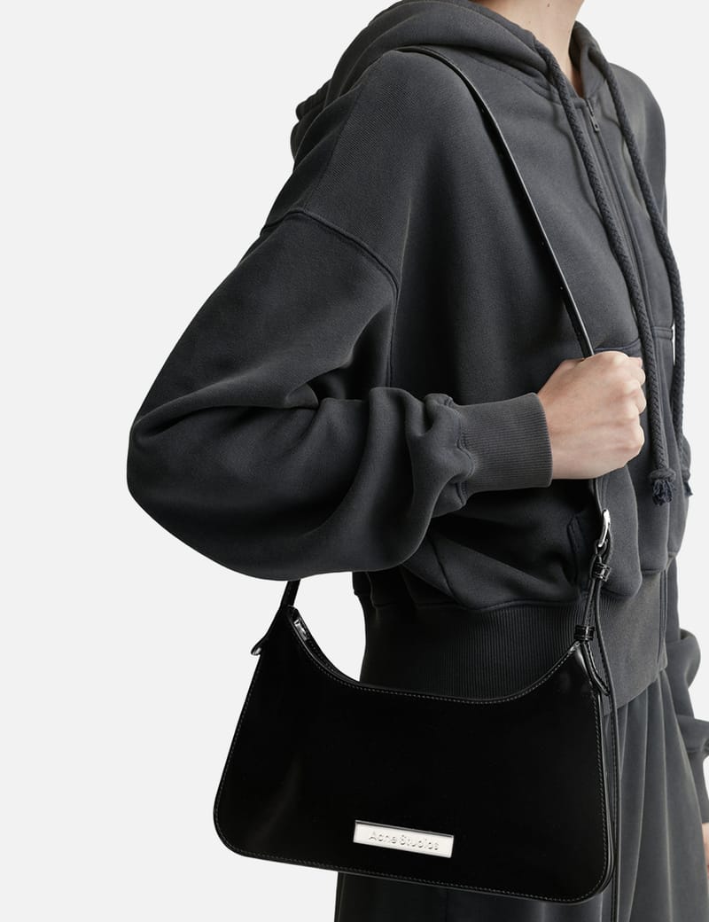 Acne Studios◆Micro Platt Abrasivato ショルダーバッグ Acne Studios Micro Platt Abrasivato Shoulder Bag In Black