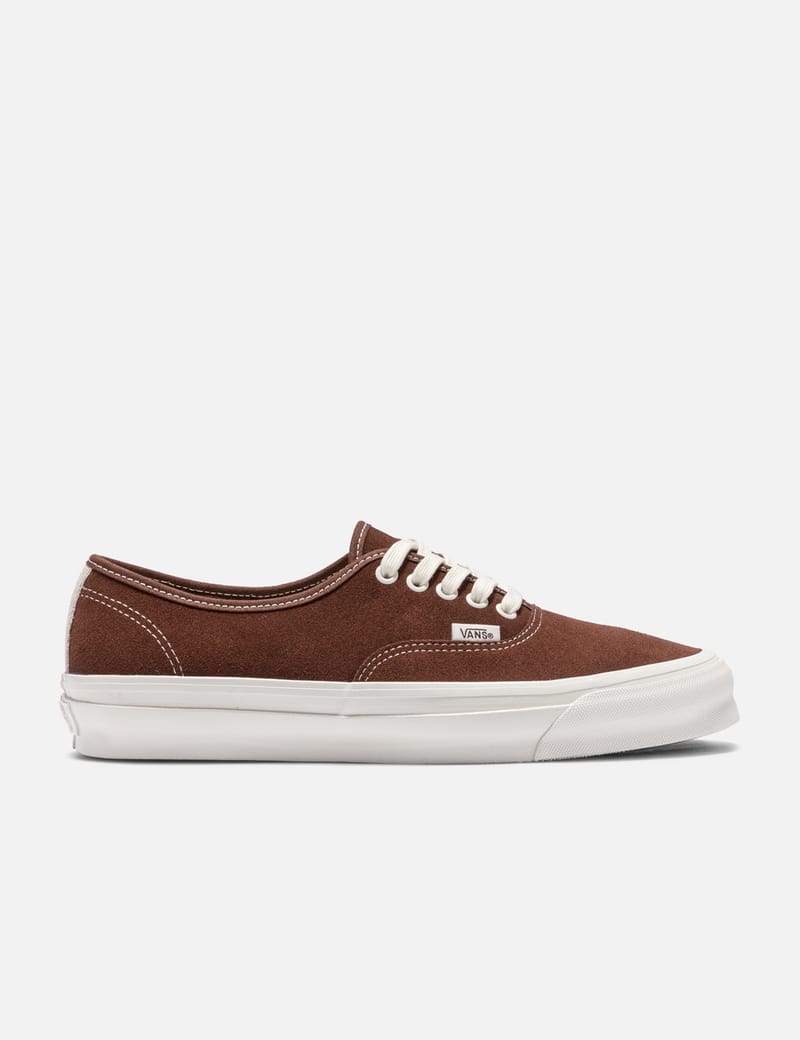 Vans tan hotsell leather shoes