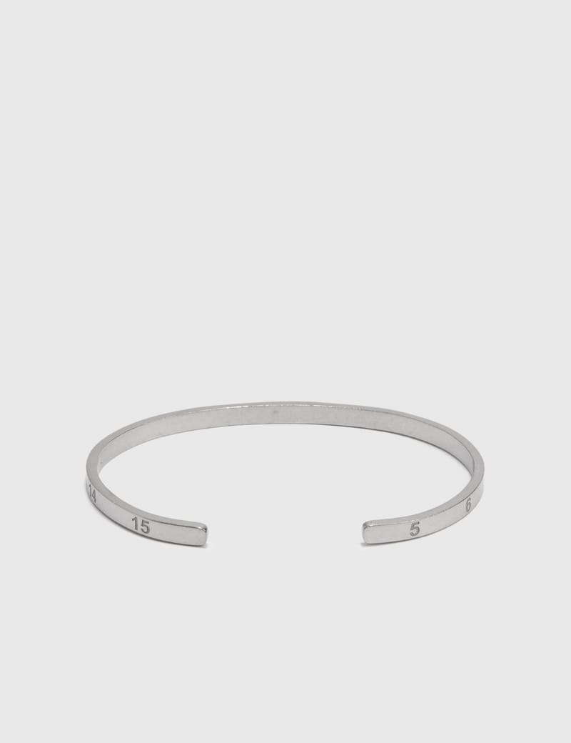 マルジェラ　ナンバーブレスレット メゾン マルジェラ - ナンバーズ ブレスレット | HBX - ハイプ