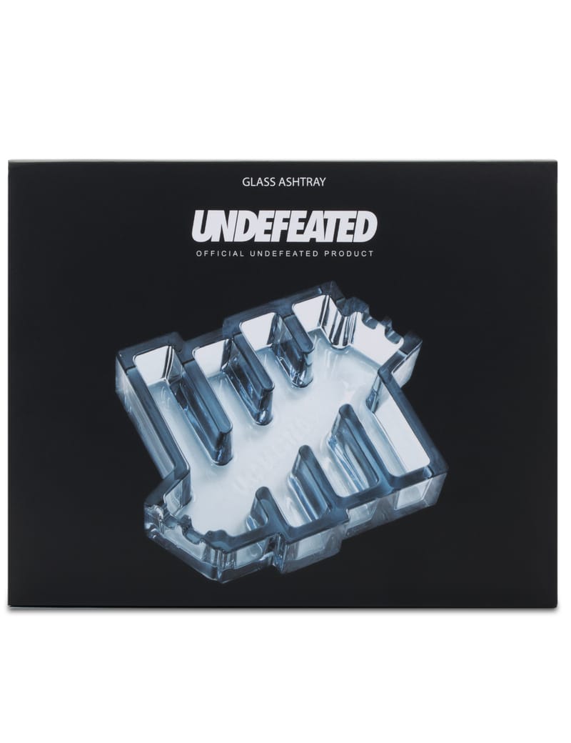雑貨】UNDEFEATED 灰皿 アンディーフィーテッド