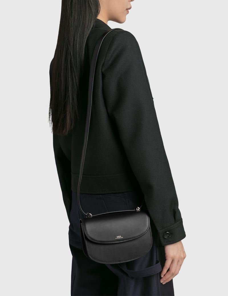 国内発送★関税込【A.P.C.】サック ジュネーブ ミニクロスボディ A.P.C. (アーペーセー) SAC GENEVE mini / サックジュネーブミニ