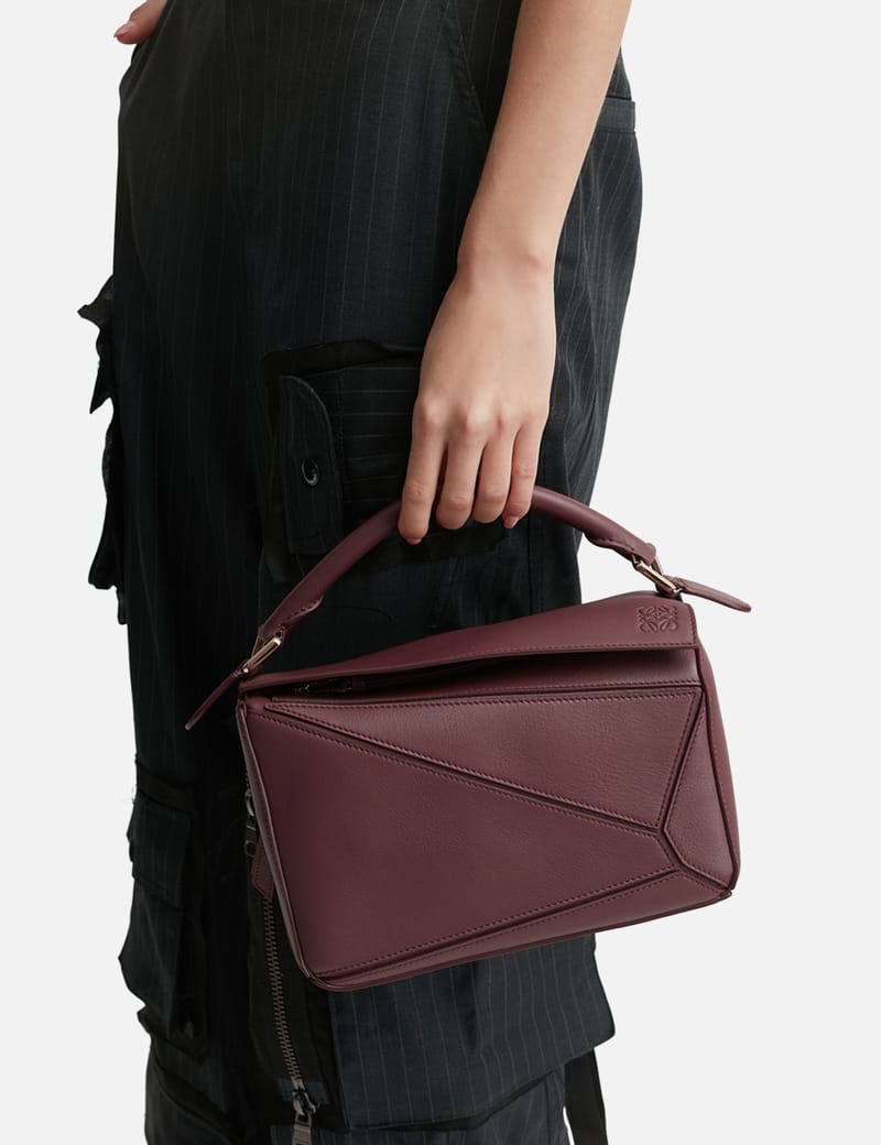 Loewe puzzle discount bag wild berry