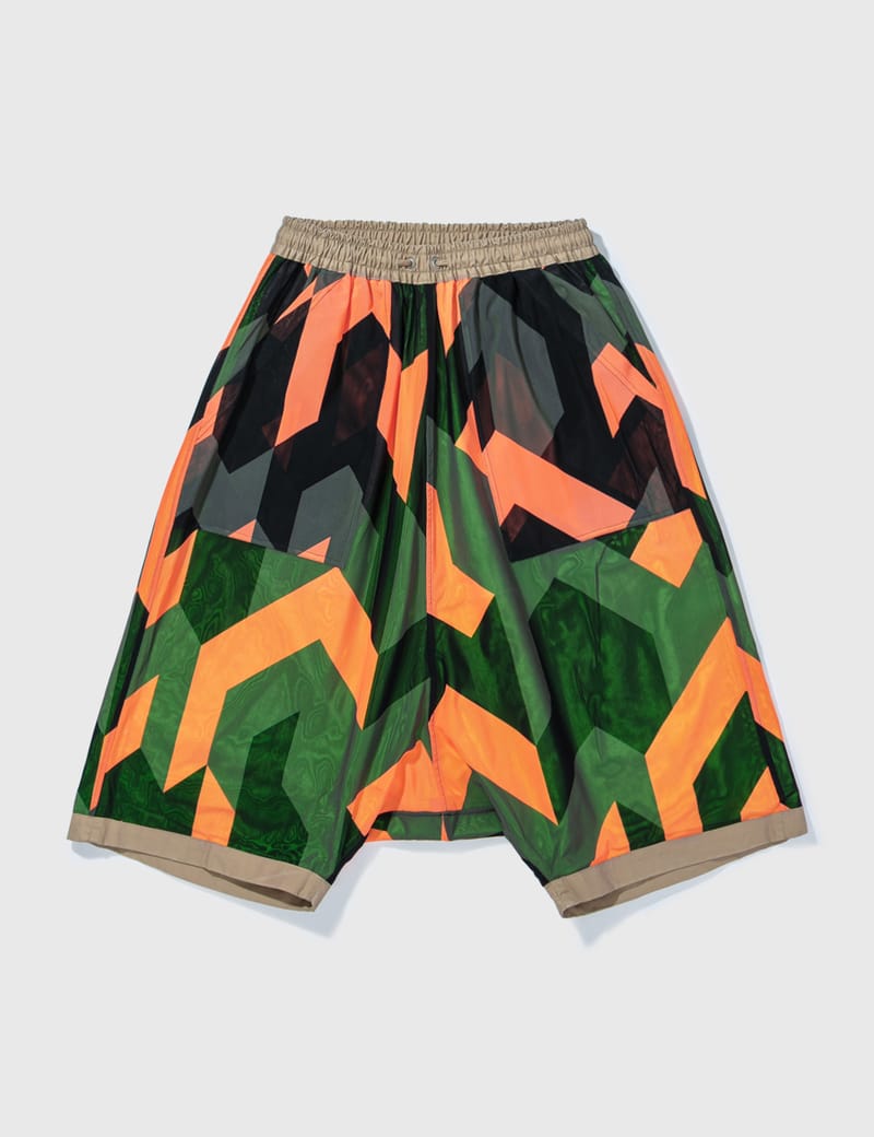 Y-3 - Y-3 REVERSIBLE NYLON SHORTS | HBX - Globally Curated Fashion