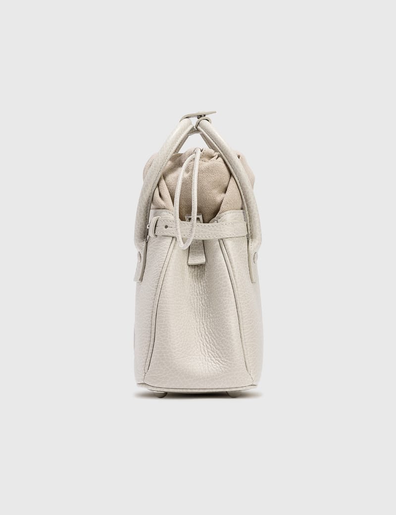 バッグ Maison Margiela 5AC BABY GREIGE Maison Margiela - 5AC Classique Baby | HBX - Globally