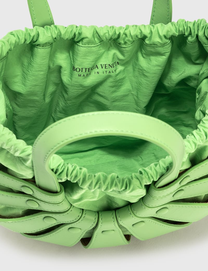 BOTTEGA VENETA THE SHELLピスタチオ Bottega Veneta - The Shell | HBX - Globally Curated Fashion