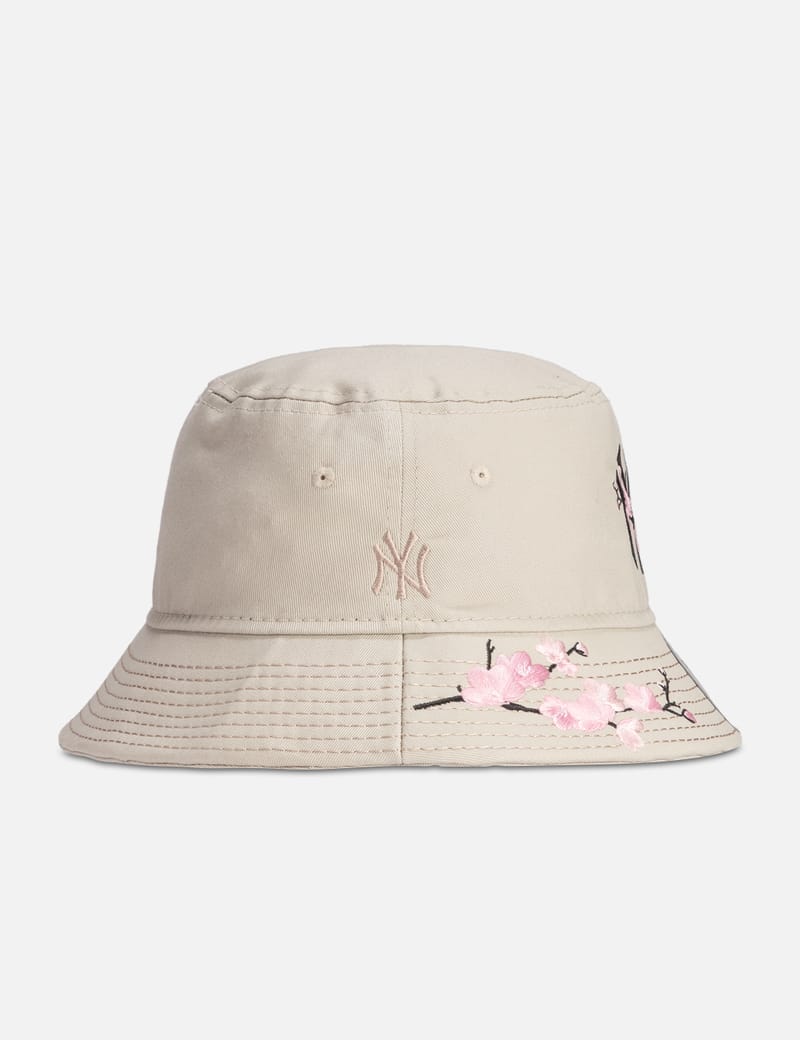 New Era - New York Yankees Sakura Bucket Hat | HBX - Globally