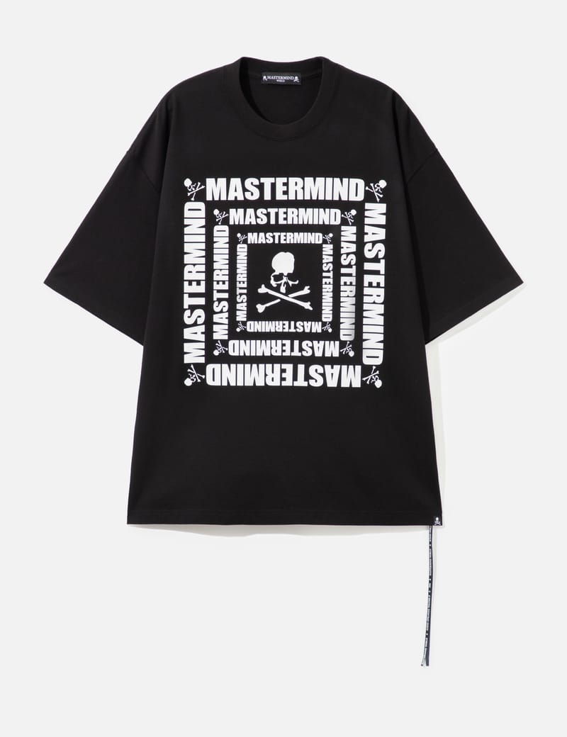 進撃の巨人』のリヴァイ兵長を編み込んだニットが登場 | Hypebeast.JP