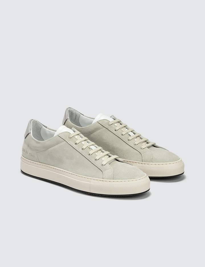 Common Projects - Retro Low Special Edition | HBX - HYPEBEAST 為您搜羅全球潮流時尚品牌