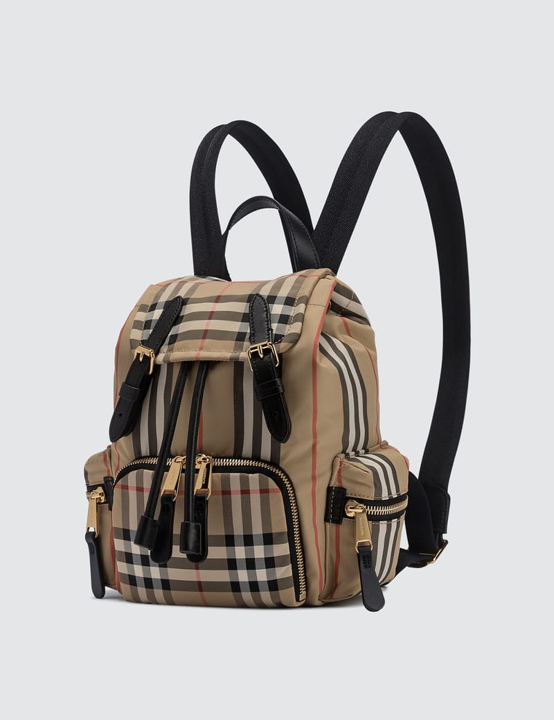 【BURBERRY】SMALL RUCKSACK ダブルポケットバックパック Burberry Small Rucksack Technical & Leather Black Nylon