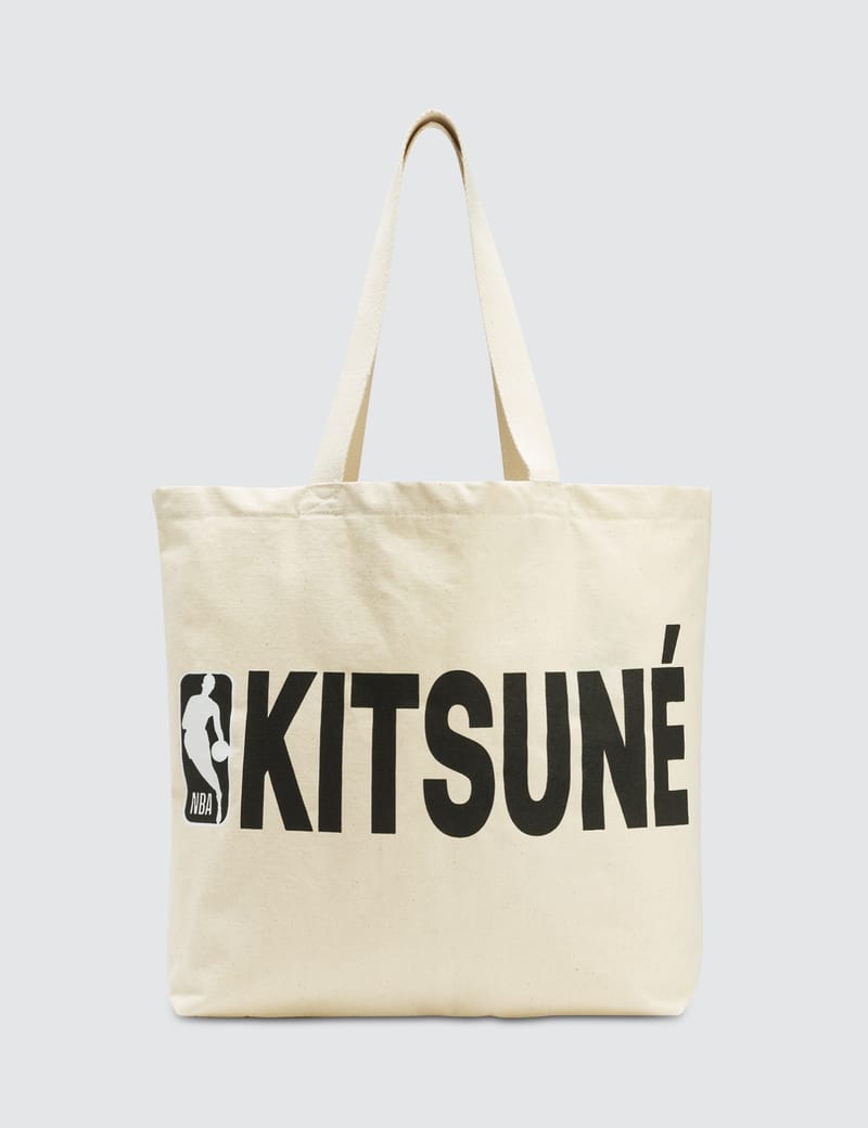 Maison Kitsuné - NBA Tote Bag | HBX - ハイプビースト(Hypebeast)が