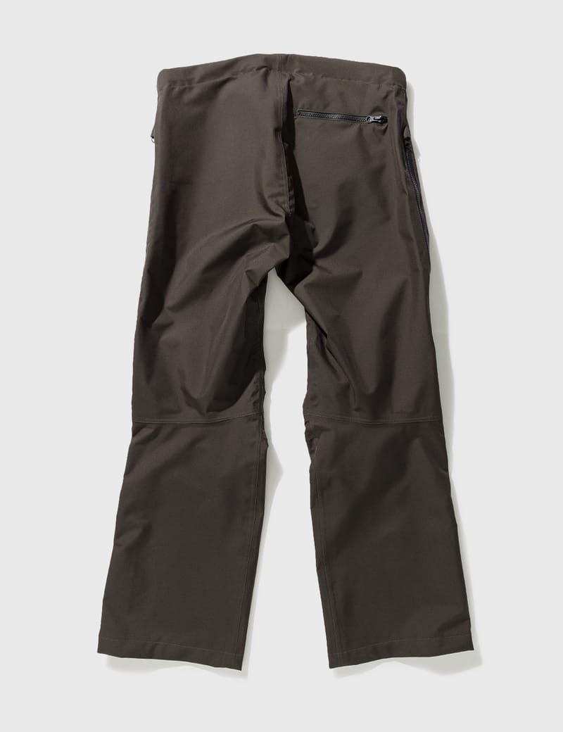 GR10K - GORE-TEX Arc Pants | HBX - Globally Curated Fashion and