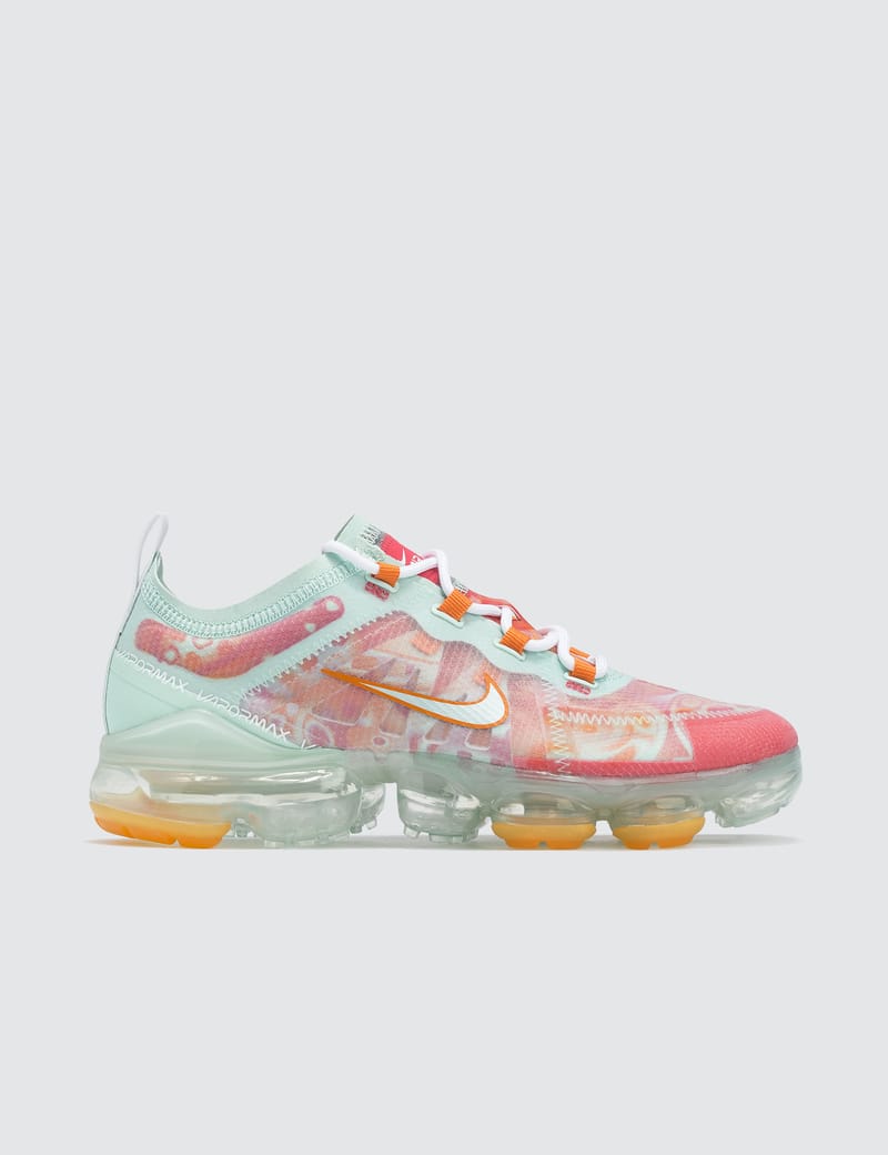 Air vapormax 2019 qs women's shoe best sale