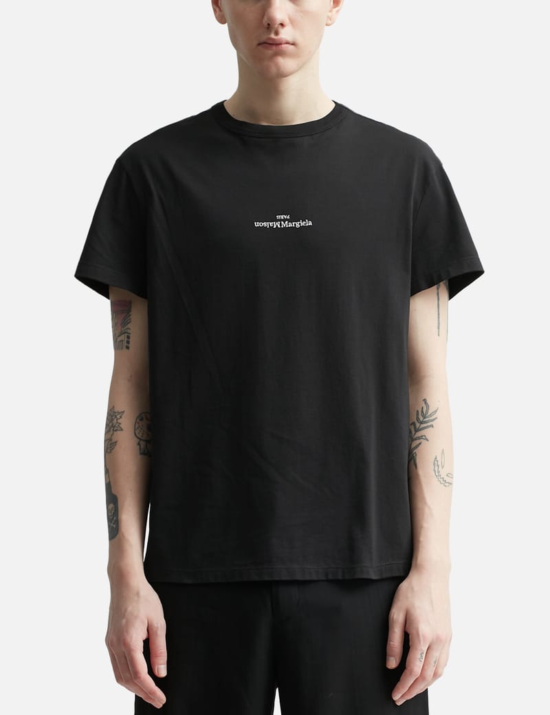 Maison Margiela - ディストーテッド ロゴ Tシャツ | HBX - ハイプ ...